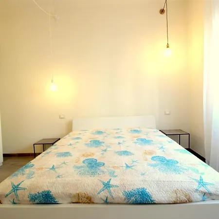 Golfo Dei Poeti Apartman *