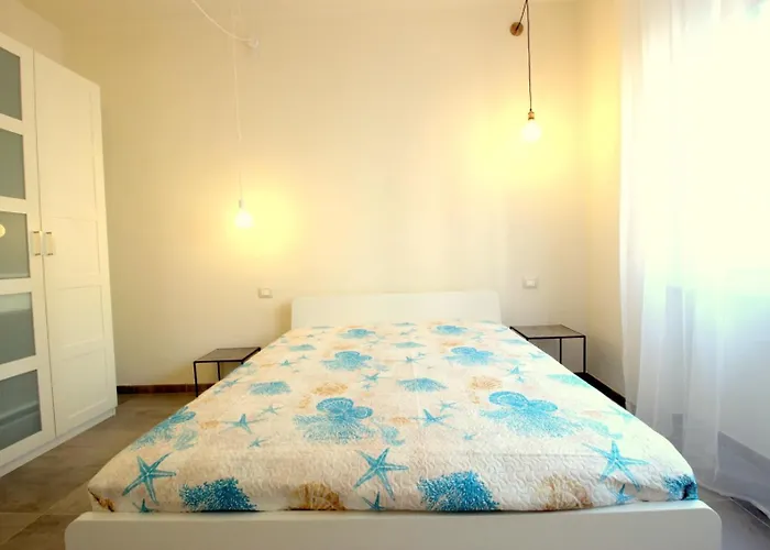 Golfo Dei Poeti Apartment *